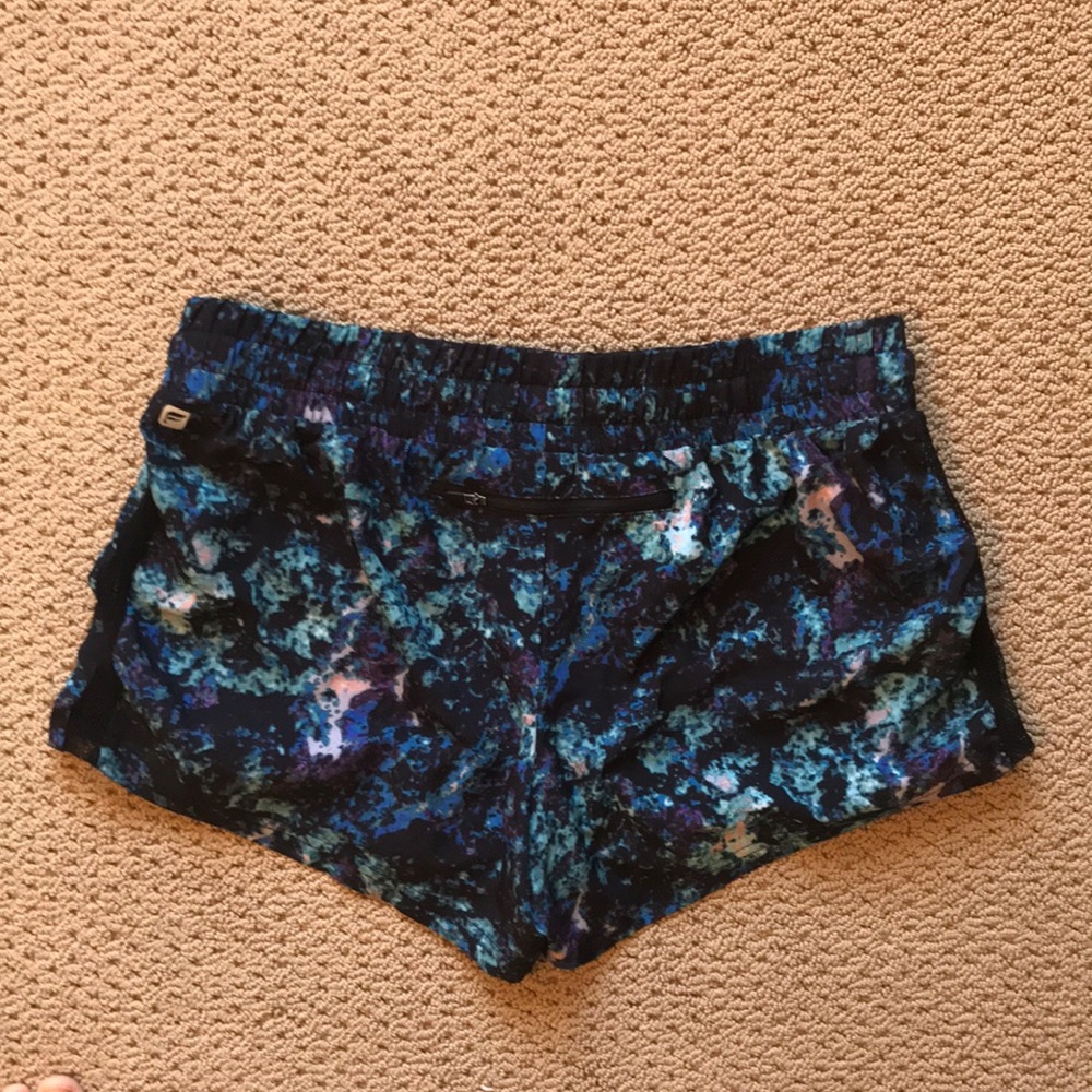 Fabletics athletic shorts - Picture 2 of 6